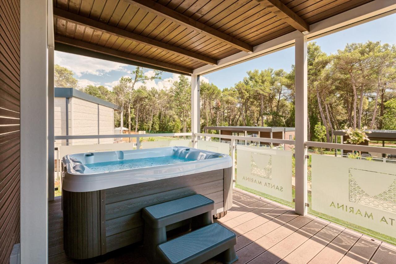 Premium Camping Homes Santa Marina, Lanterna Tar-Vabriga Bagian luar foto
